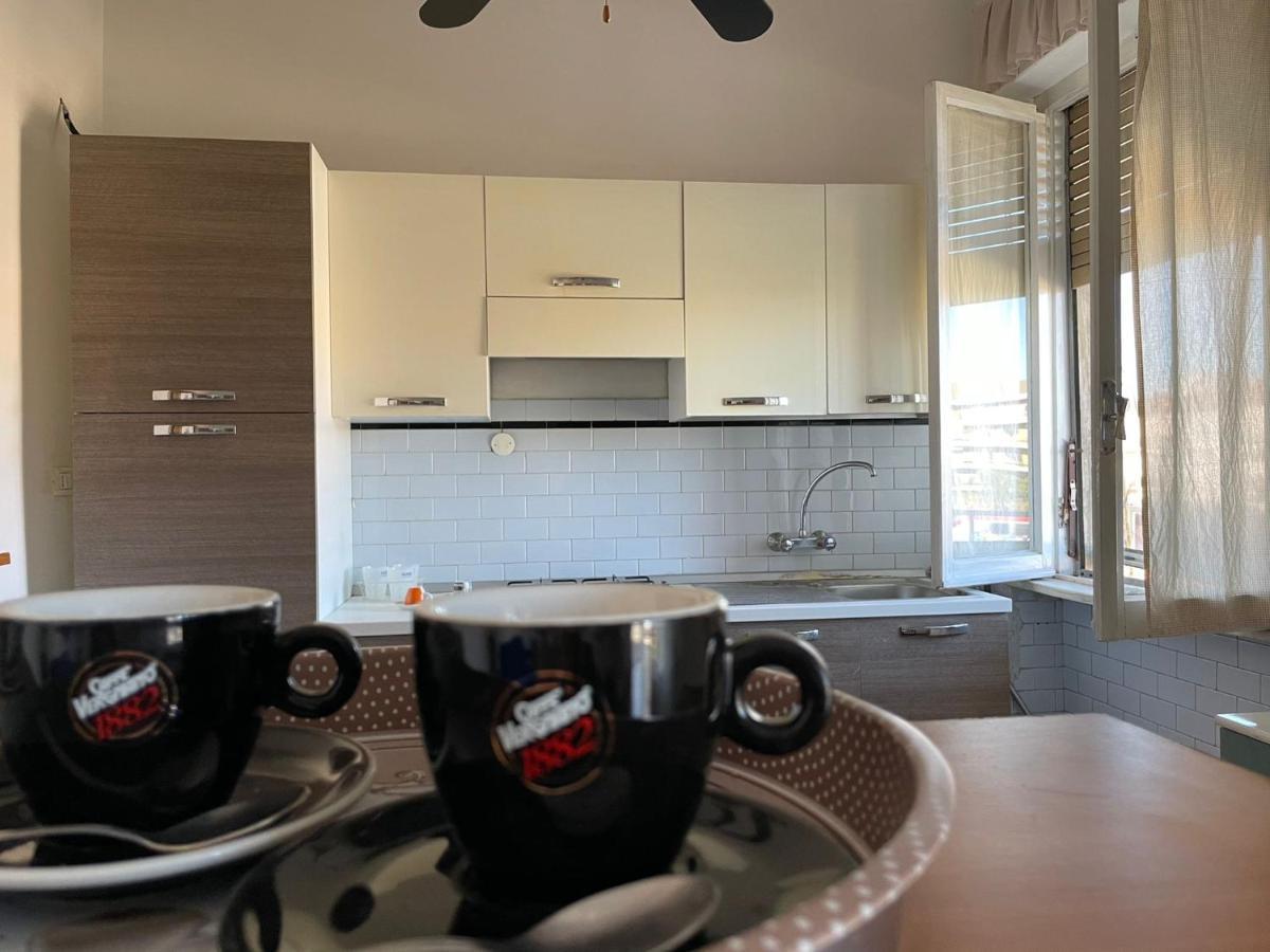Casa Vacanze Stazione 페스카라 외부 사진